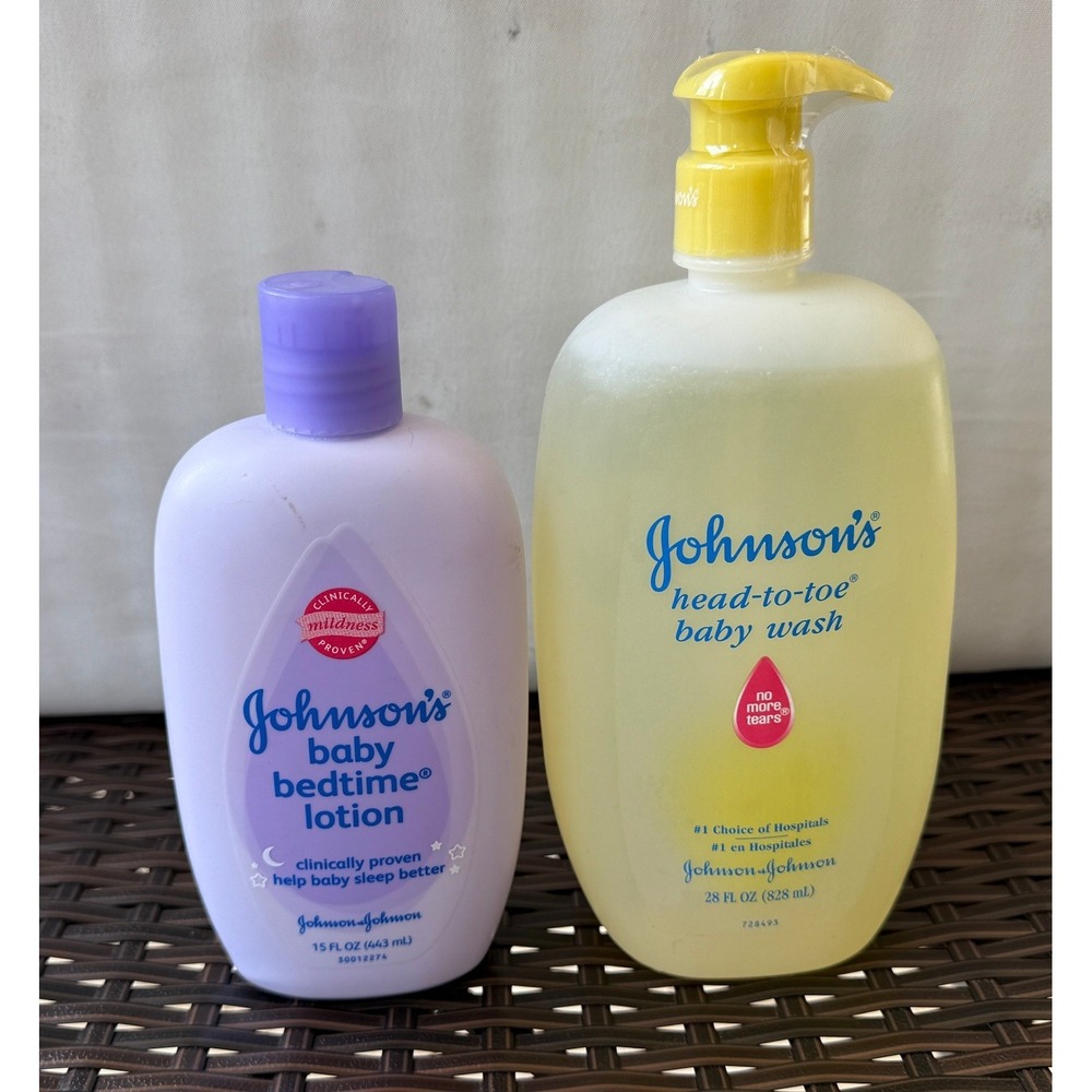 Johnsons Baby Head-to-Toe Wash 28oz and Bedtime Lotion 15oz Set Bundle